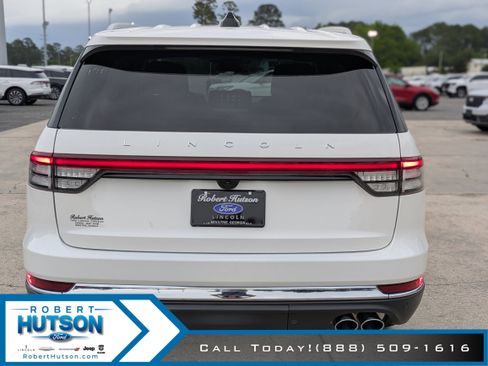 New 2025 Lincoln Aviator 2WD w/ Equipment Group 101A image 7