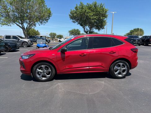 Used 2024 Ford Escape ST-Line w/ Tech Pack #1 image 11