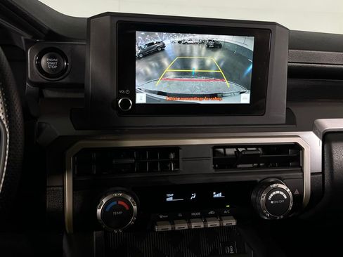 Used 2025 Toyota Tacoma SR5 image 18