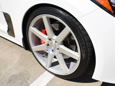 Used 2022 Kia Stinger GT2 w/ Red Interior Color Package image 12