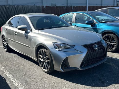 Used 2019 Lexus IS 350 F Sport image 2