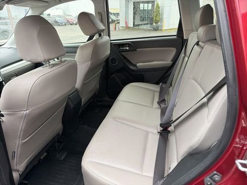 Used 2016 Subaru Forester 2.5i Touring w/ Eyesight & Navigation System image 6