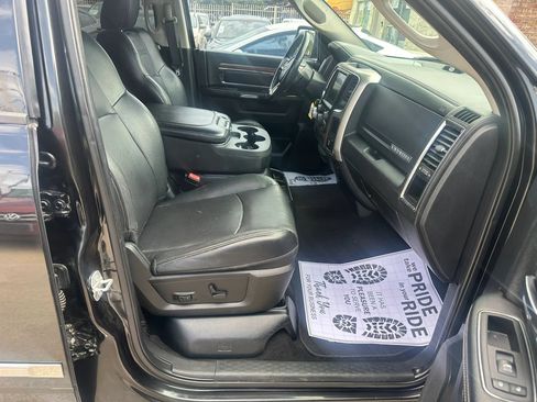 Used 2017 RAM 1500 Laramie RWD image 19