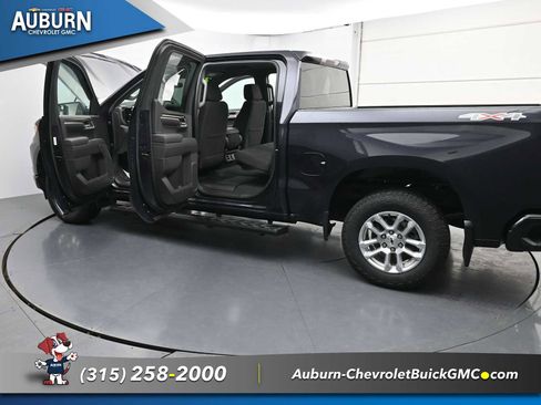 Used 2022 Chevrolet Silverado 1500 RST image 35