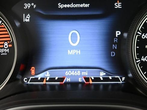 Used 2021 Jeep Cherokee Trailhawk w/ Premium Leather Package image 33