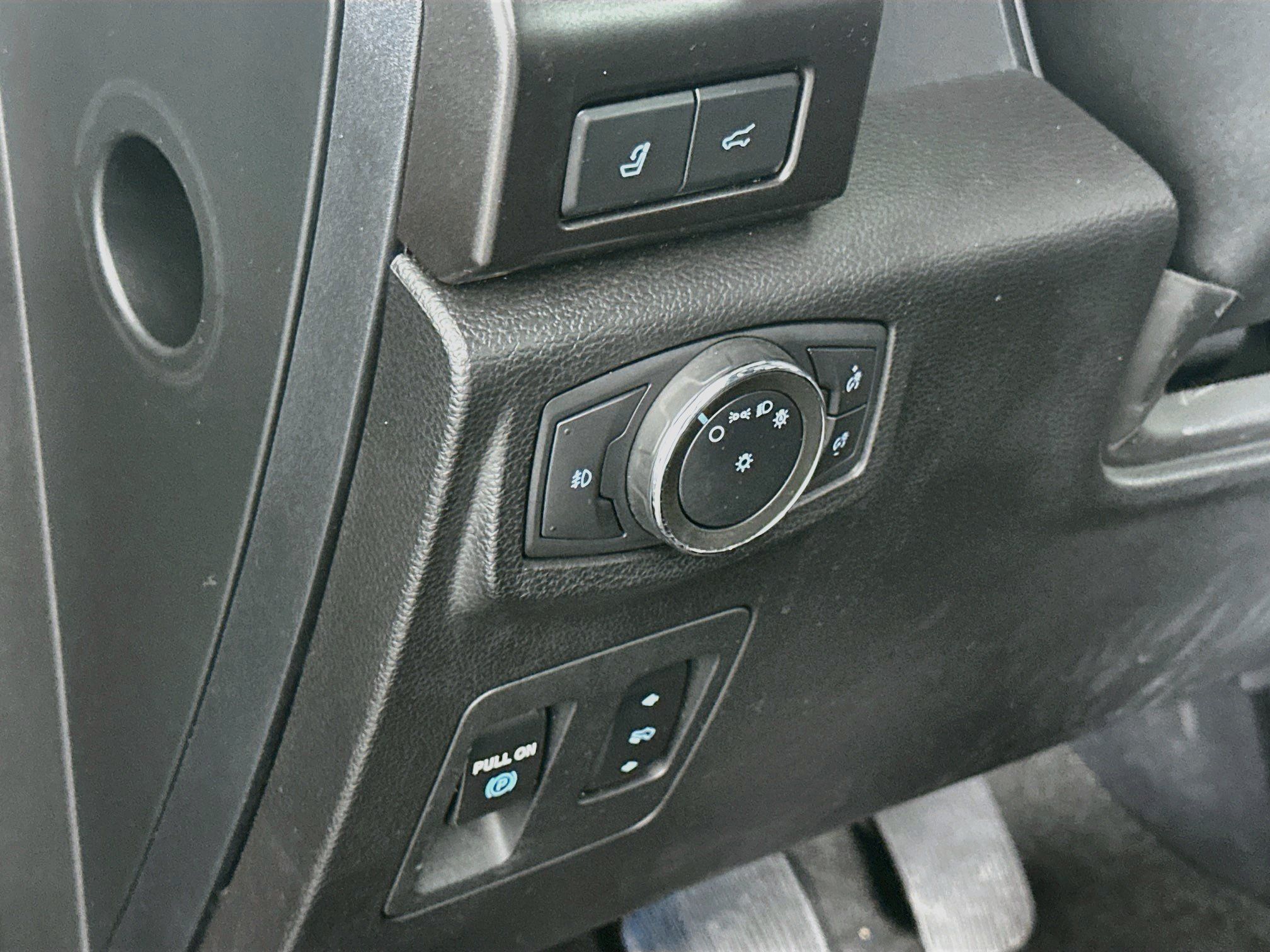 Used 2020 Ford Expedition Max Limited AWD/4WD image 17