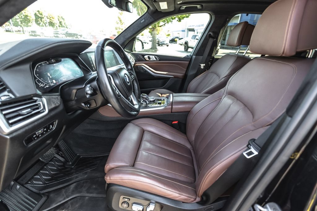 Used 2022 BMW X5 xDrive45e w/ Executive Package AWD/4WD image 17