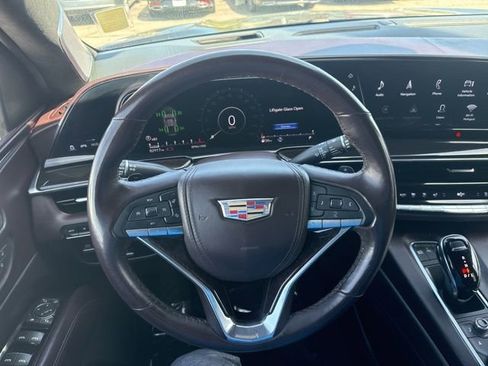 Used 2021 Cadillac Escalade Sport Platinum AWD/4WD image 18