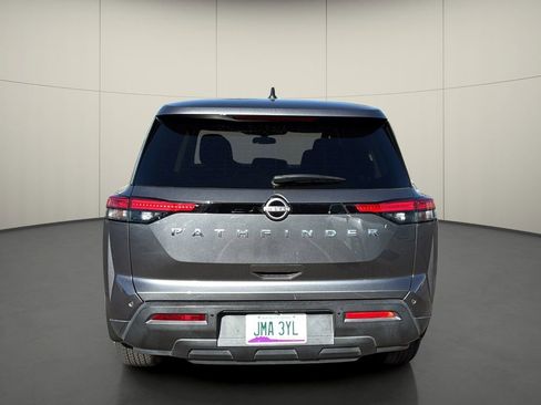 Used 2023 Nissan Pathfinder S FWD image 6