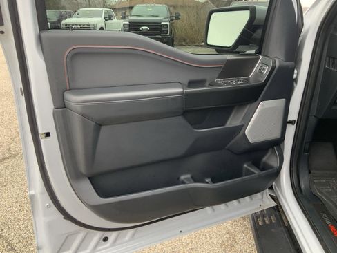 Used 2025 Ford F150 Raptor AWD/4WD image 27