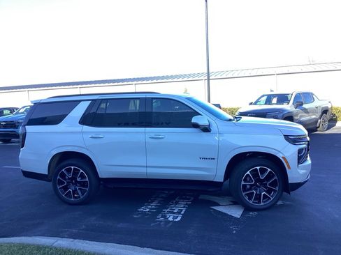 Used 2025 Chevrolet Tahoe RST w/ Comfort Package image 5