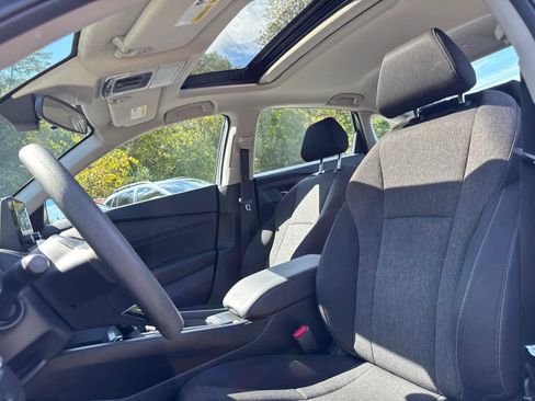 Used 2025 Honda Accord SE image 14