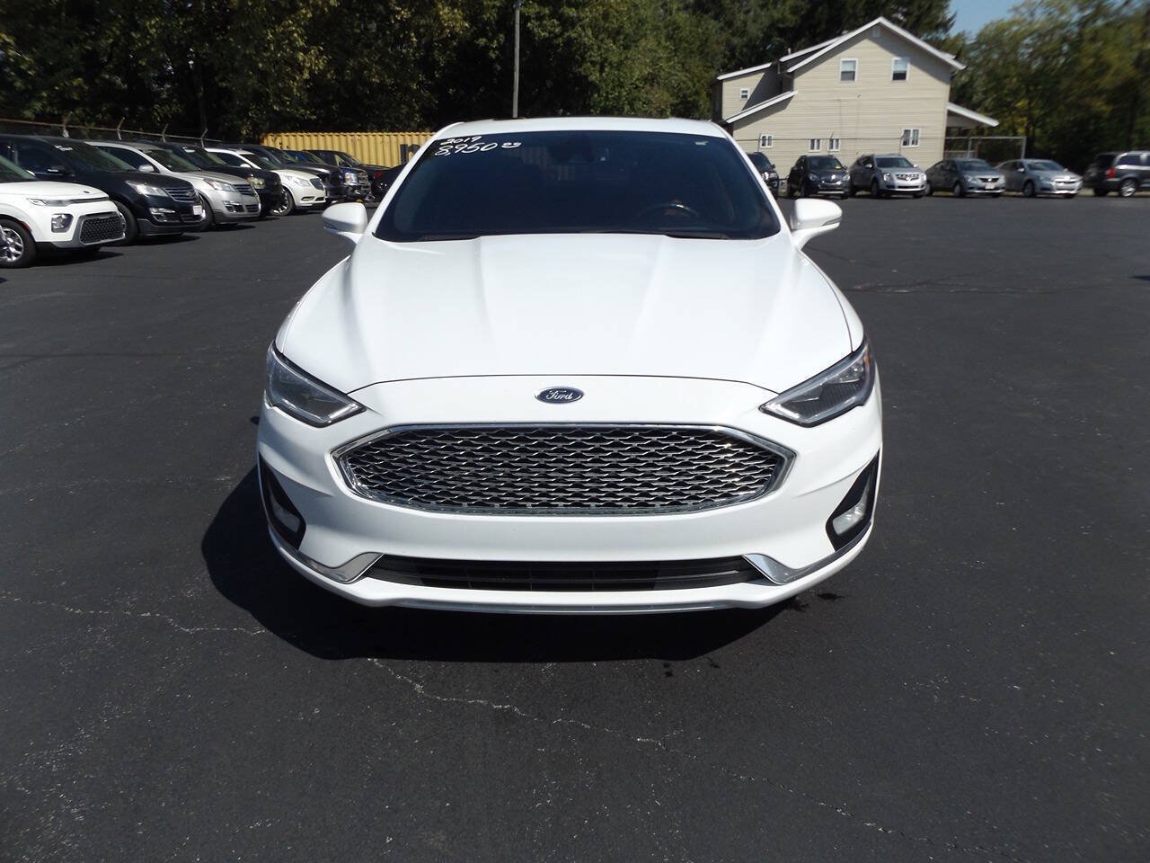 Used 2019 Ford Fusion Titanium AWD/4WD image 2