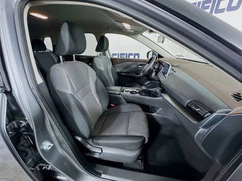 Used 2021 Nissan Rogue SV image 31