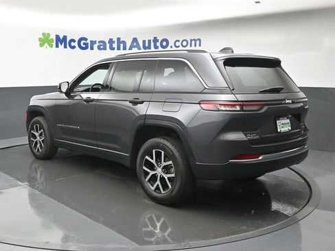 Used 2023 Jeep Grand Cherokee Limited AWD/4WD image 26