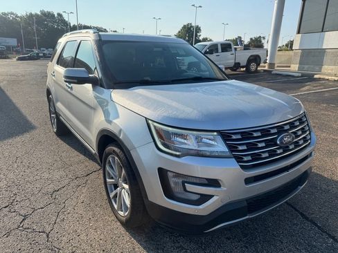 Used 2017 Ford Explorer Limited AWD/4WD image 1