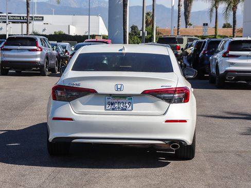 Used 2024 Honda Civic Sport image 11