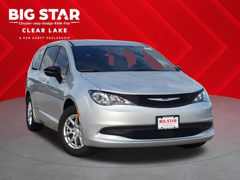 New 2026 Chrysler Voyager LX image 1