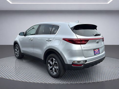 Used 2020 Kia Sportage LX AWD/4WD image 4