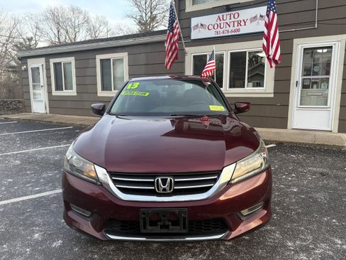 Used 2013 Honda Accord Sport image 2