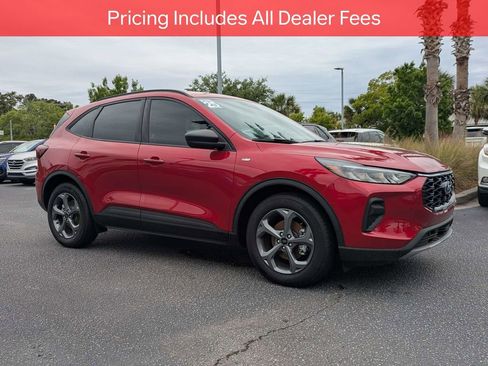 Used 2025 Ford Escape ST-Line FWD image 2