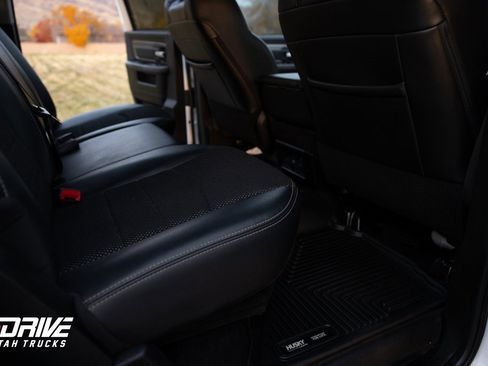 Used 2018 RAM 2500 Big Horn w/ Sport Appearance Group image 18