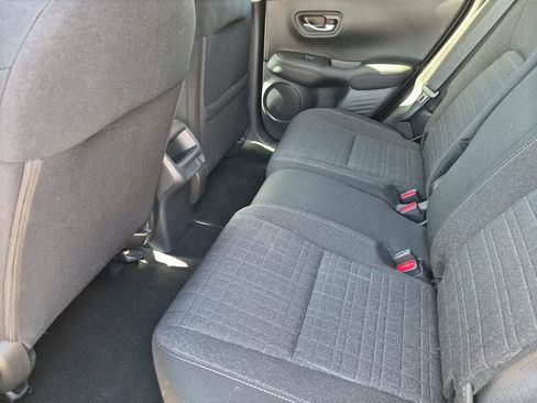 Used 2026 Honda HR-V LX image 12