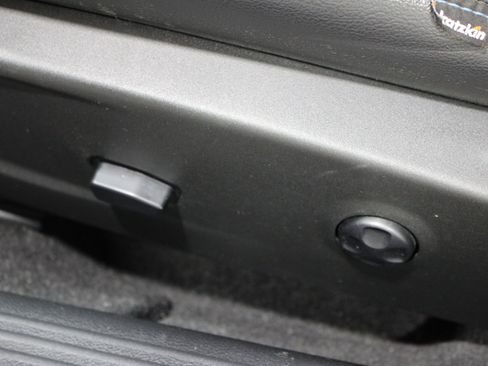 Used 2015 Dodge Challenger R/T Scat Pack image 6