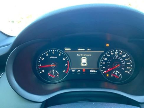 Used 2021 Kia Stinger GT2 AWD/4WD image 34
