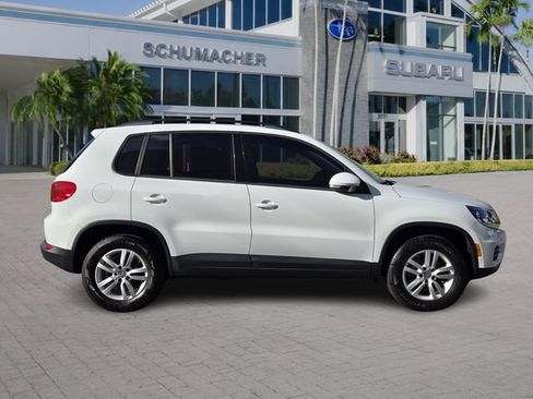 Used 2015 Volkswagen Tiguan S FWD image 8