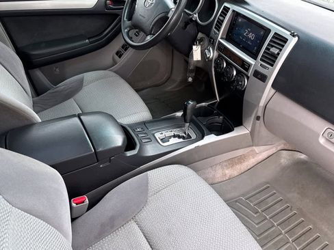 Used 2005 Toyota 4Runner SR5 image 17