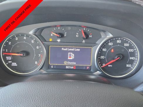 Used 2023 GMC Acadia SLT FWD image 31