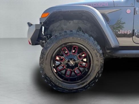Used 2020 Jeep Wrangler Unlimited Rubicon w/ Uconnect 4C Nav & Sound Group AWD/4WD image 32