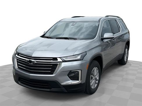 Used 2023 Chevrolet Traverse LT w/ LPO, Floor Liner Package AWD/4WD image 1