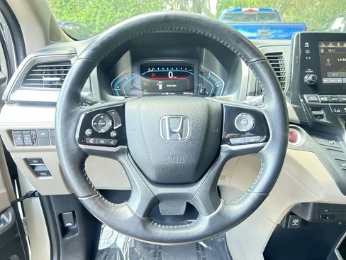 Used 2019 Honda Odyssey EX-L image 16