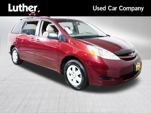 Used 2006 Toyota Sienna LE FWD image 1