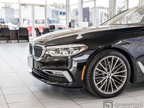 Used 2017 BMW 540i xDrive AWD/4WD image 5