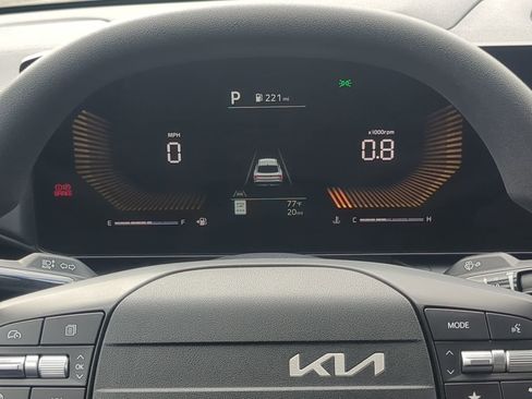 New 2025 Kia K4 LXS image 22