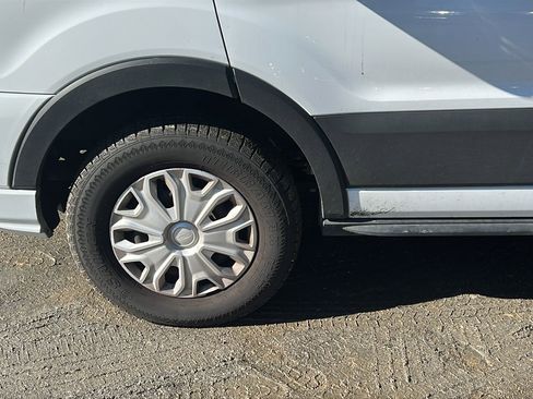 Used 2024 Ford Transit 350 XLT image 12