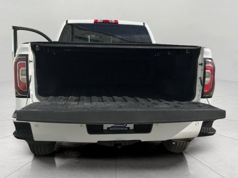 Used 2016 GMC Sierra 1500 SLE w/ All-Terrain Package AWD/4WD image 12