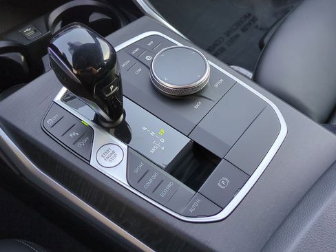 Certified 2022 BMW 430i Coupe w/ Convenience Package image 26