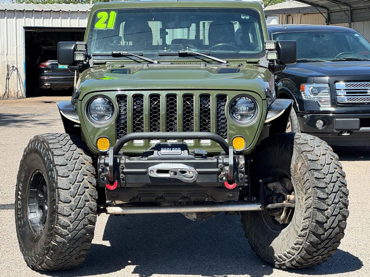 Used 2021 Jeep Gladiator Rubicon AWD/4WD image 2