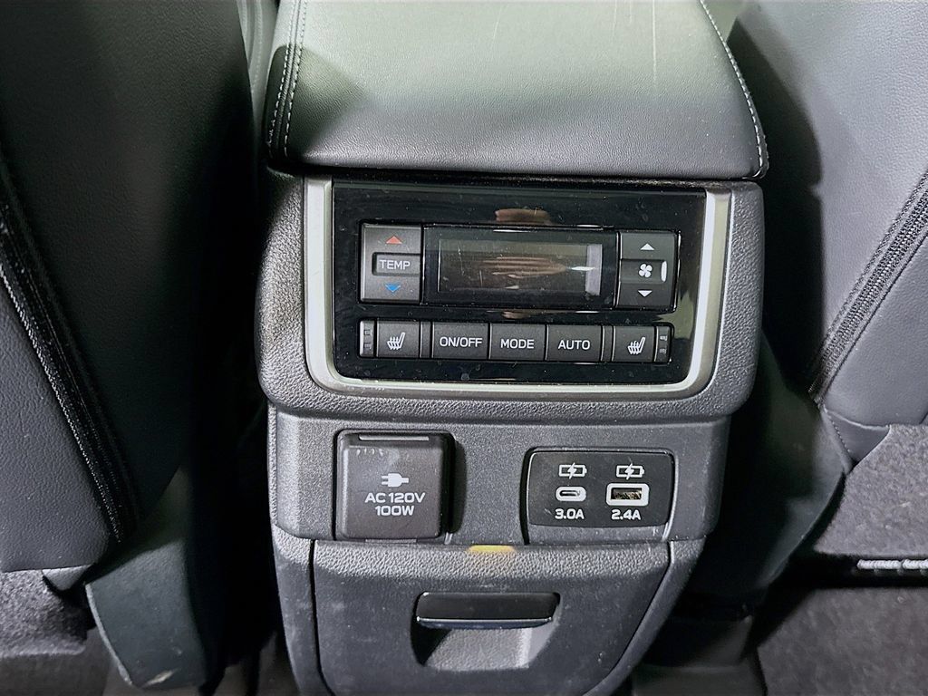 Used 2023 Subaru Ascent Touring AWD/4WD image 30