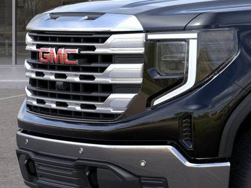 New 2026 GMC Sierra 1500 SLE w/ X31 Off-Road Package AWD/4WD image 13