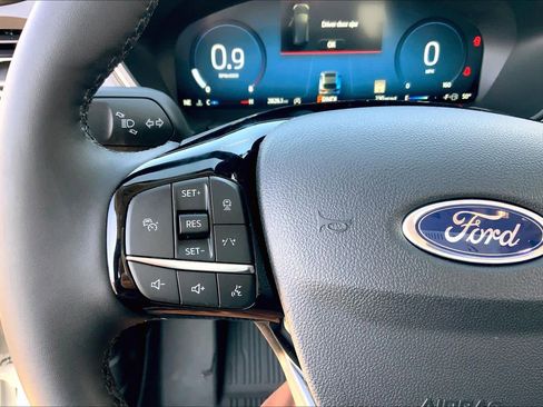 Used 2026 Ford Escape Platinum w/ Equipment Group 601A image 24