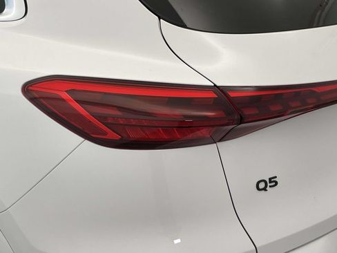 Certified 2025 Audi Q5 Premium w/ Convenience Package AWD/4WD image 16