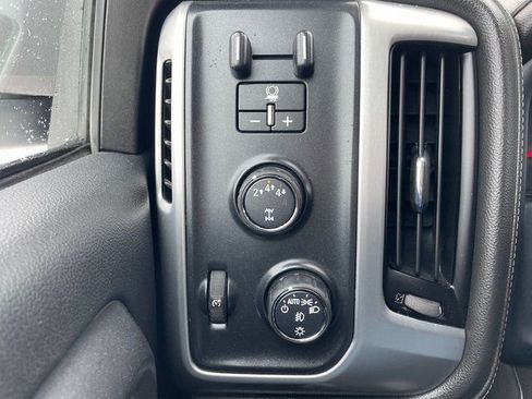 Used 2017 GMC Sierra 2500 SLE image 24