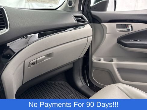 Used 2019 Honda Pilot Touring image 21