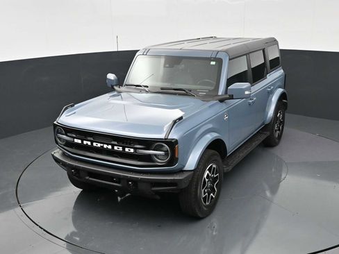 Used 2023 Ford Bronco Outer Banks AWD/4WD image 29