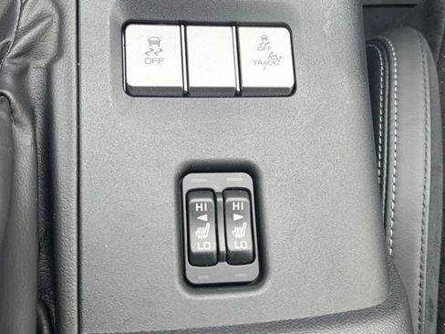 Used 2023 Toyota GR86 Premium image 24